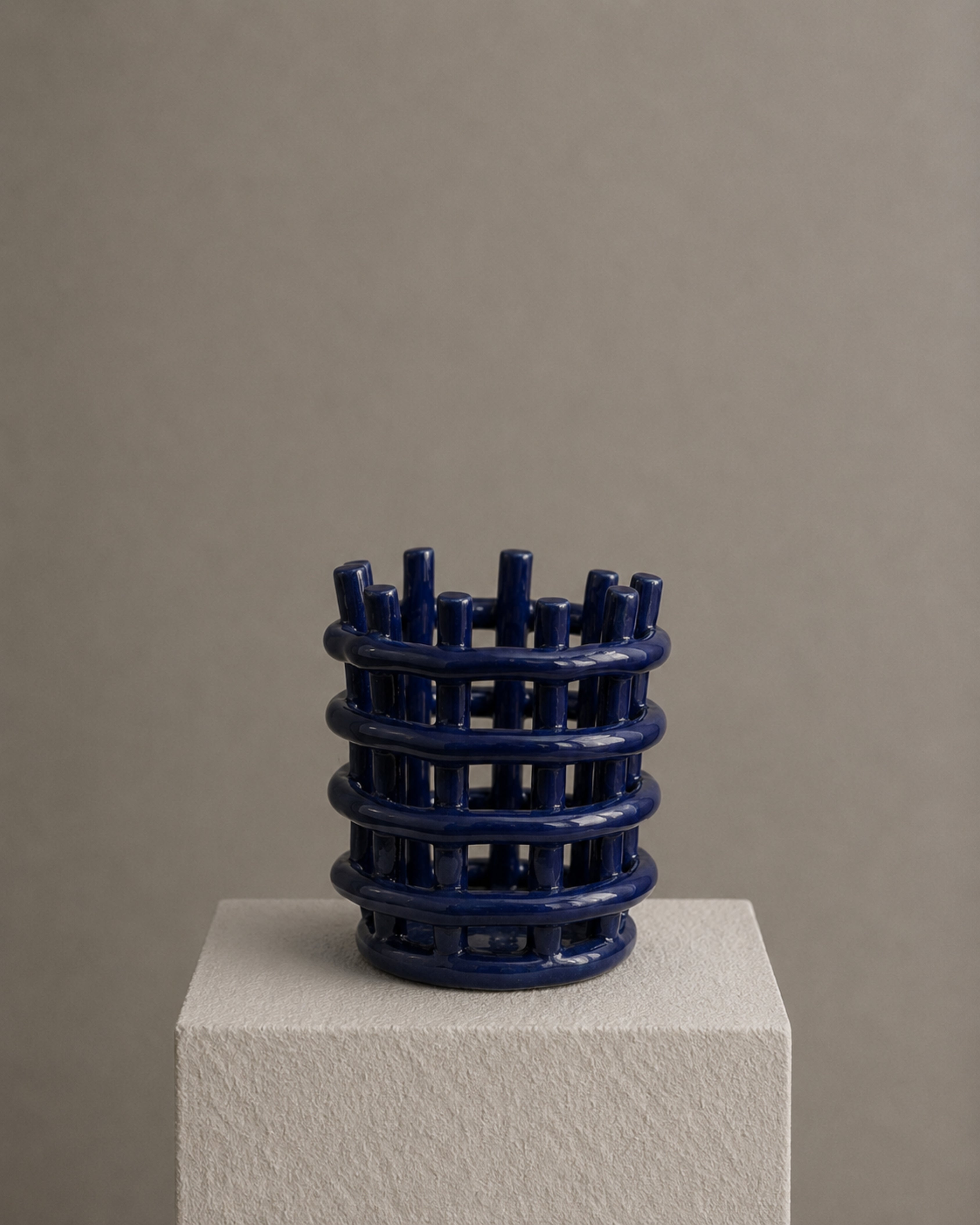 Loom Vessel
